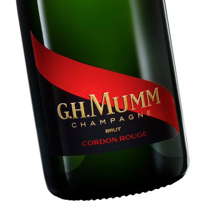 Buy G.H. Mumm G.H. Mumm Cordon Rouge (750mL) Champagne Gift Pack + Two Champagne Glasses at Secret Bottle