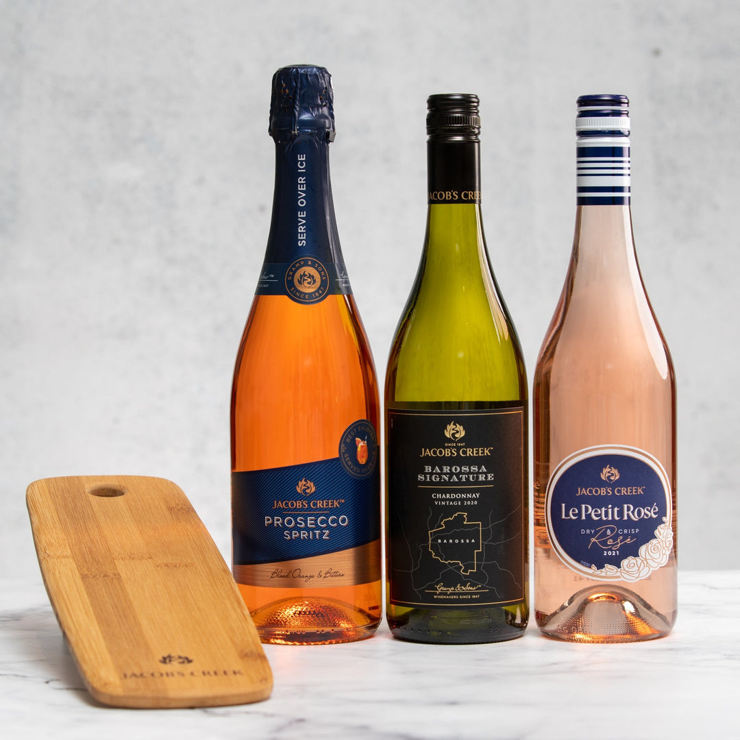 Buy Jacob's Creek Jacob's Creek Picnic Pack - 6 Wines + Free Cheeseboard at Secret Bottle